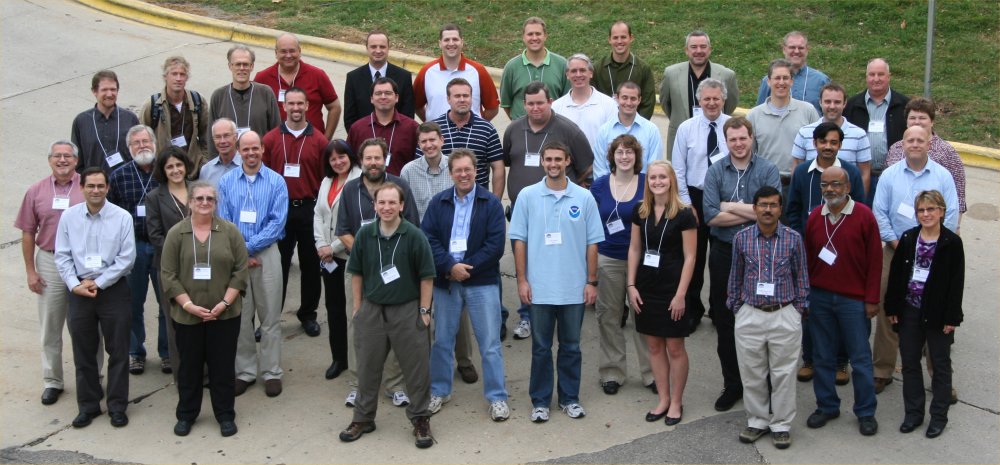 2010 MUG Meeting Group Photo; click to view full size